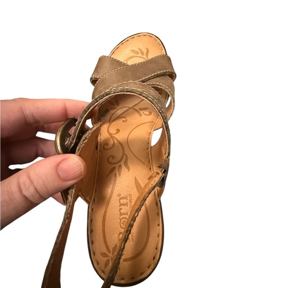 Born Leather Wedge Sandals Women’s 9M - Picture 3 of 15